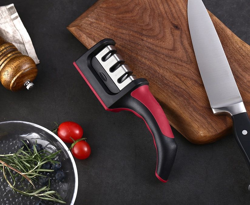 Ножеточка S301-R, цвет красный