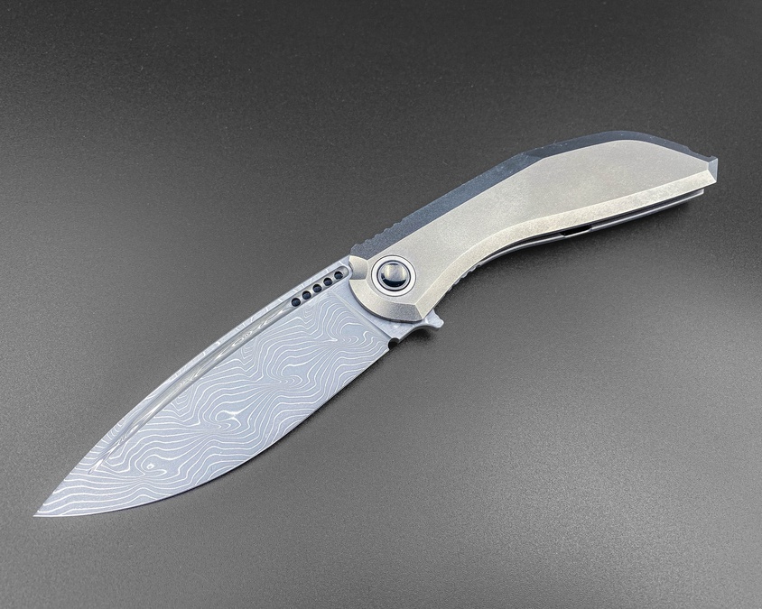 Складной нож Stinger Damascus VG-10