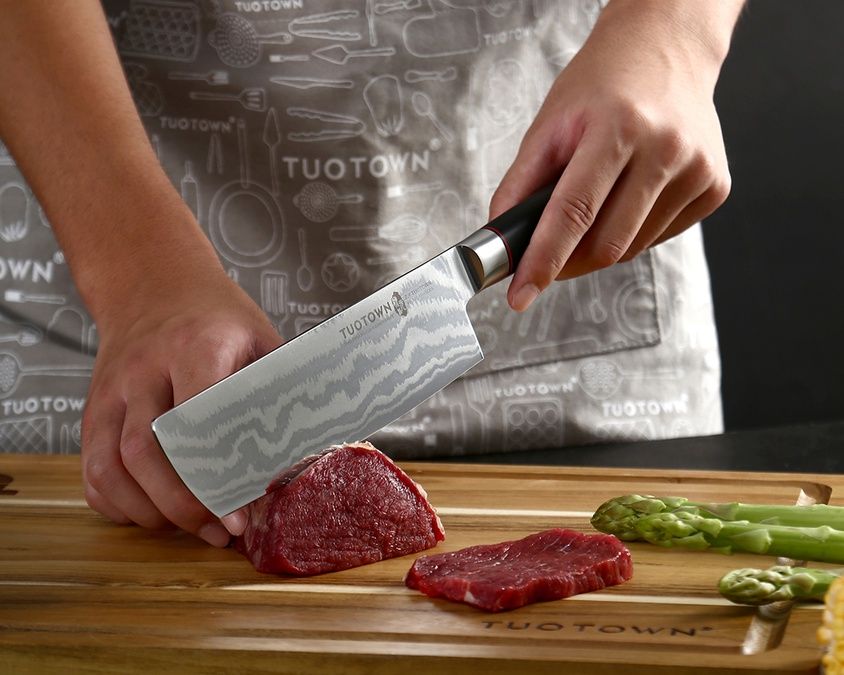 Кухонный шинковачный нож Цай Дао 218004, сталь VG10 DAMASCUS