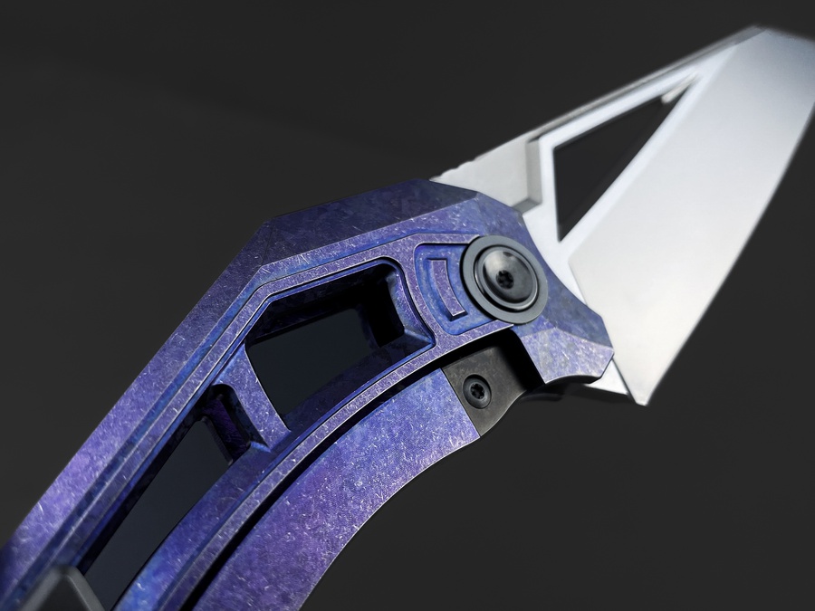 Складной нож Xenos 2 Tmax Crystal Ti