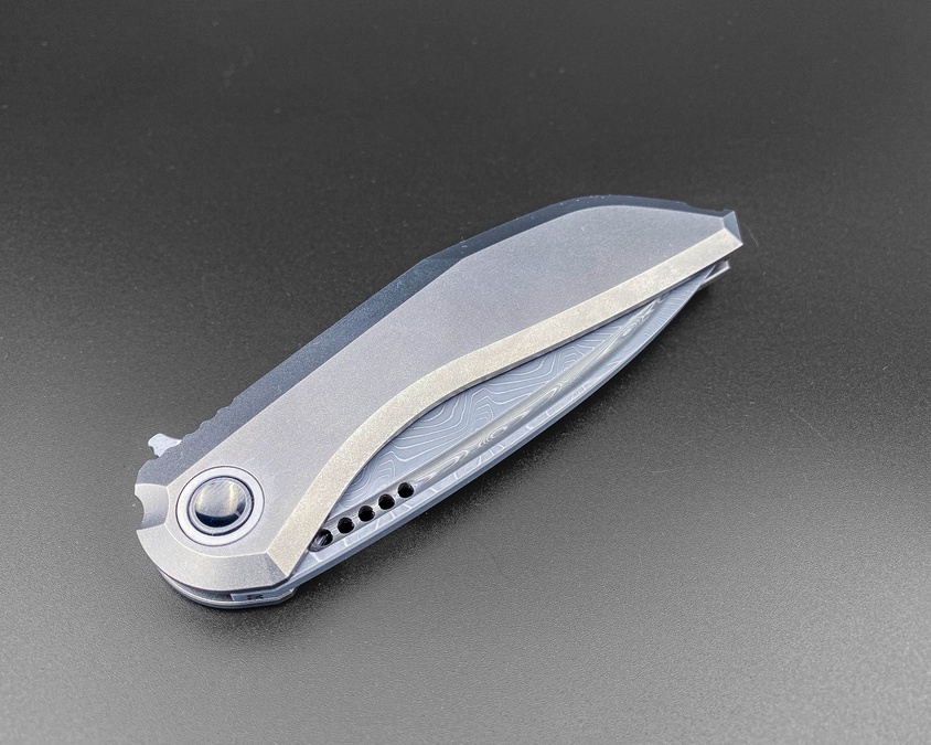 Складной нож Stinger Damascus VG-10