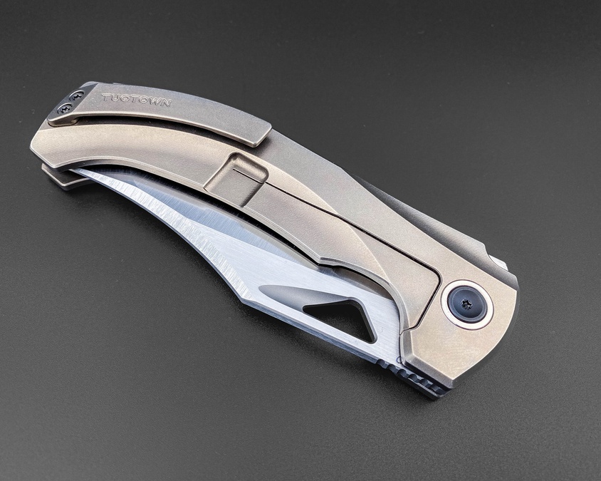 Складной нож Bicornis Tmax