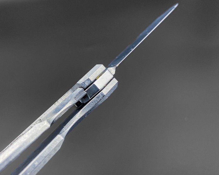 Складной нож Asesino M390 Crystal Ti