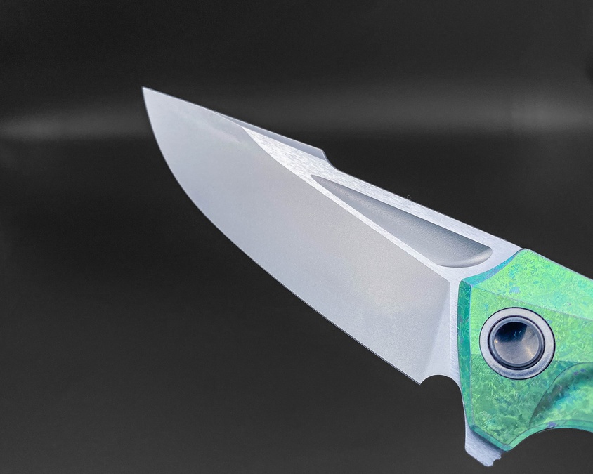 Складной нож Guerrero Green Crystal TI Jungle Wear Carbon