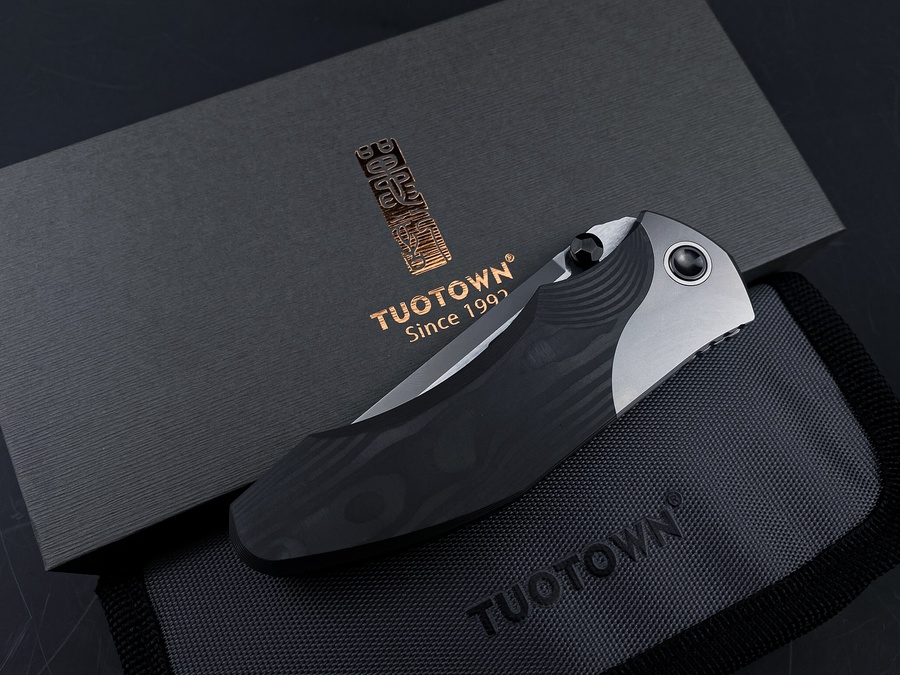 Складной нож Uro Tmax