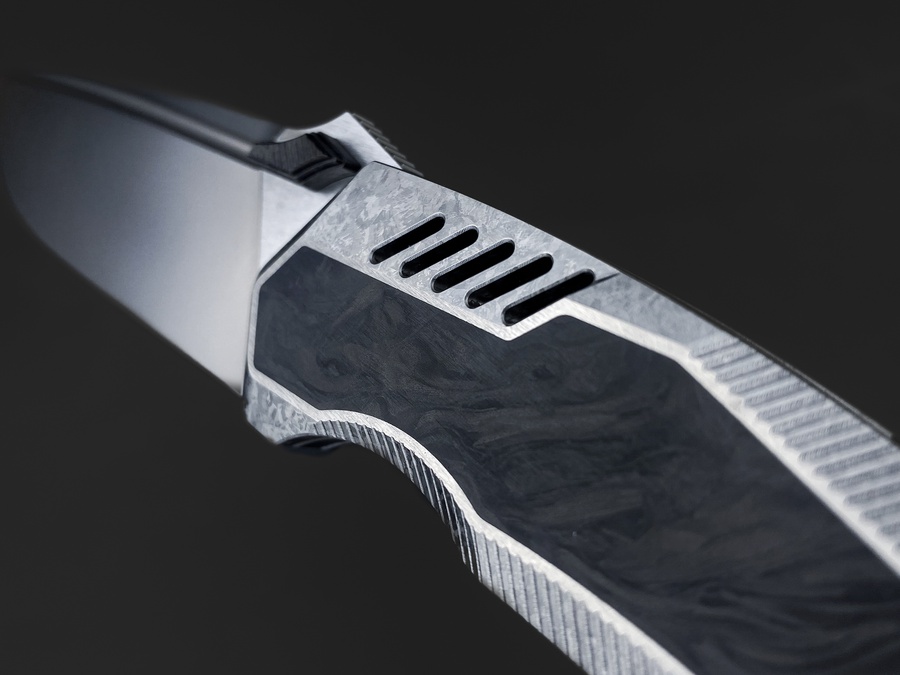 Складной нож Tiburon Tmax