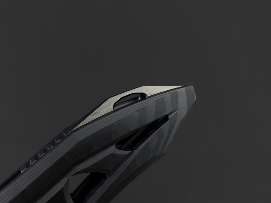 Складной нож Onyx Tmax DLC