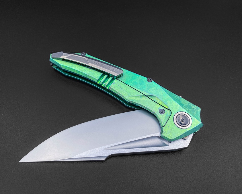 Складной нож Guerrero Green Crystal TI Jungle Wear Carbon