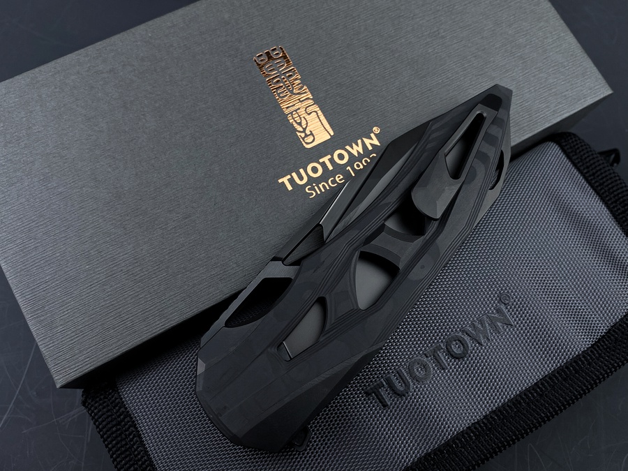 Складной нож Onyx Tmax DLC